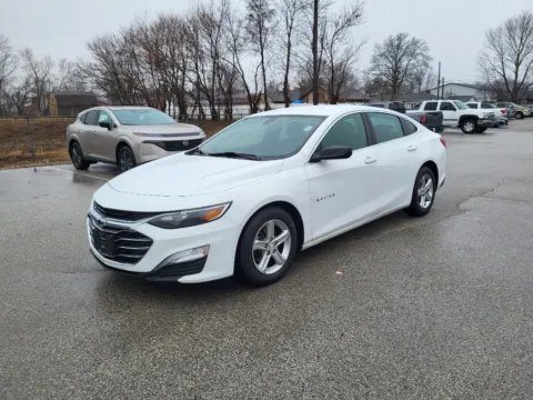 White 2021 Chevrolet Malibu LS for sale in Terre Haute, IN