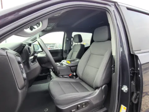 More photos of 2023 Chevrolet Silverado 1500 Custom at Dorsett Mitsubishi, IN