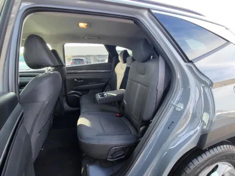 More photos of 2024 Hyundai Tucson SEL at Dorsett Mitsubishi, IN