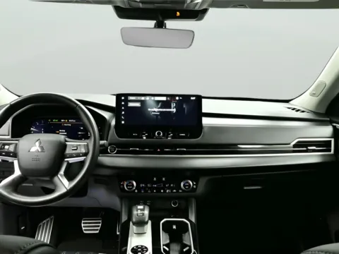 Photos of 2025 Mitsubishi Outlander SEL for sale in Terre Haute, IN at Dorsett Mitsubishi