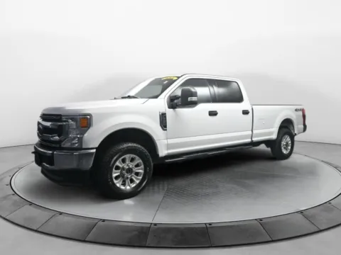 White 2022 Ford F-250 Super Duty XLT for sale in Terre Haute, IN