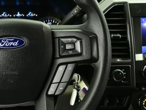 More photos of 2022 Ford F-250 Super Duty XLT at Dorsett Mitsubishi, IN