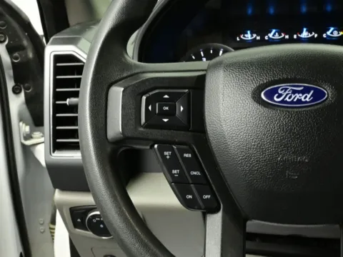 More photos of 2022 Ford F-250 Super Duty XLT at Dorsett Mitsubishi, IN