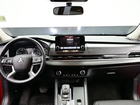 Photos of 2024 Mitsubishi Outlander ES for sale in Terre Haute, IN at Dorsett Mitsubishi