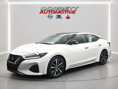 White 2023 Nissan Maxima SL for sale in Terre Haute, IN