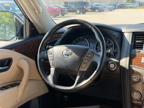 More photos of 2019 Nissan Armada Platinum at Dorsett Mitsubishi, IN