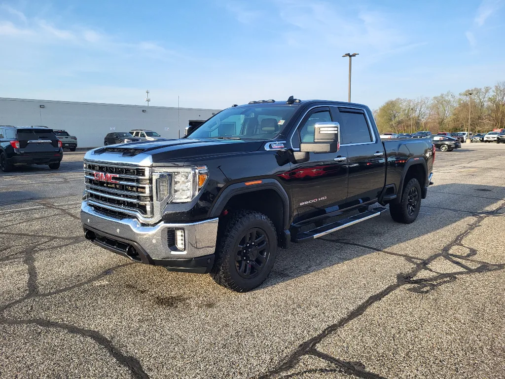 Black 2020 GMC Sierra 2500 SLT for sale in Terre Haute, IN