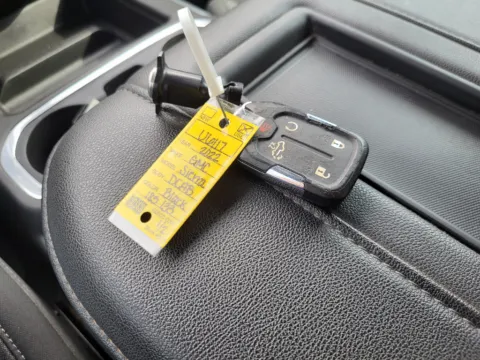 More photos of 2022 GMC Sierra Limited 1500 Elevation at Dorsett Mitsubishi, IN