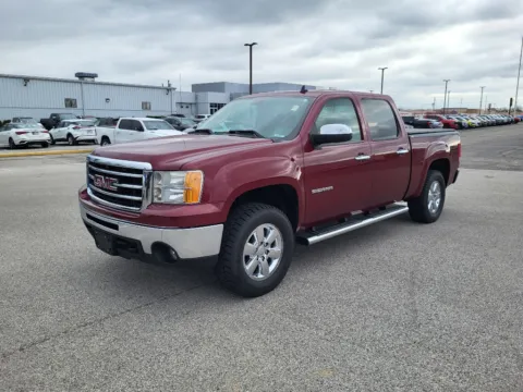 Red 2013 GMC Sierra 1500 SLE for sale in Terre Haute, IN
