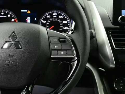 More photos of 2026 Mitsubishi Eclipse Cross SE at Dorsett Mitsubishi, IN