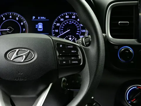 More photos of 2020 Hyundai Venue SE at Dorsett Mitsubishi, IN