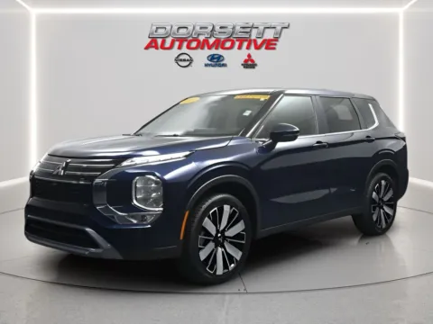 Blue 2025 Mitsubishi Outlander SE for sale in Terre Haute, IN