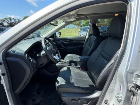 Photos of 2020 Nissan Rogue SL for sale in Terre Haute, IN at Dorsett Mitsubishi