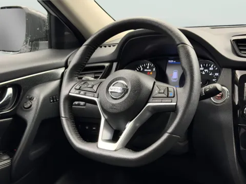 Photos of 2020 Nissan Rogue SL for sale in Terre Haute, IN at Dorsett Mitsubishi