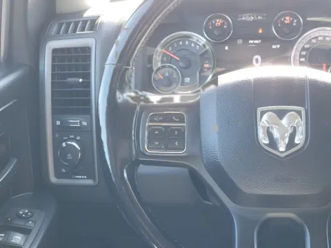 More photos of 2021 Ram 1500 Classic Express at Dorsett Mitsubishi, IN
