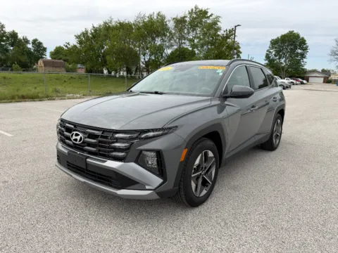 Gray 2025 Hyundai Tucson SEL for sale in Terre Haute, IN