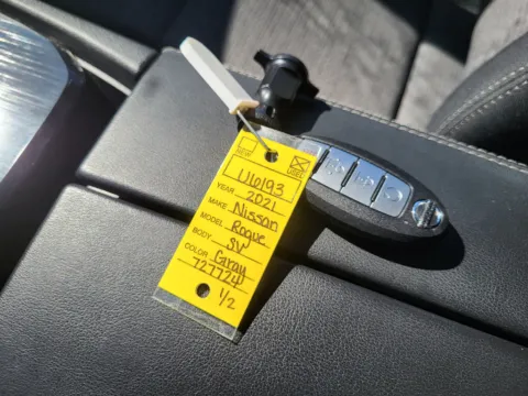 More photos of 2021 Nissan Rogue SV at Dorsett Mitsubishi, IN