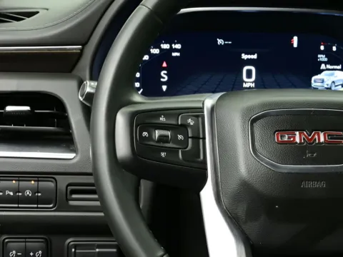 More photos of 2023 GMC Yukon 1500 SLE at Dorsett Nissan, IN