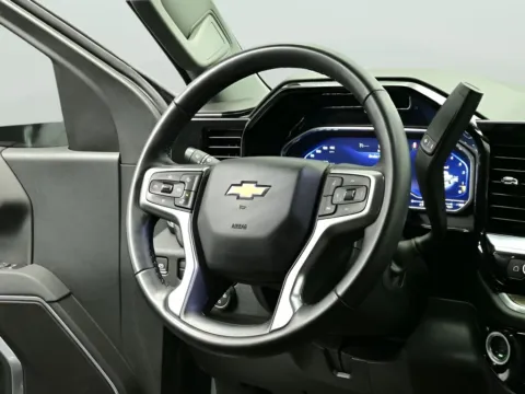More photos of 2025 Chevrolet Silverado 1500 LT at Dorsett Nissan, IN
