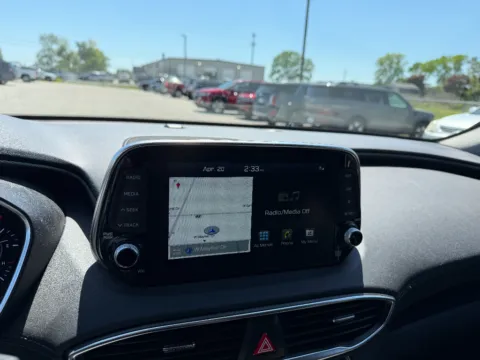 More photos of 2020 Hyundai Santa Fe Limited at Dorsett Nissan, IN