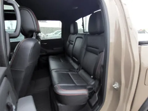 More photos of 2023 Nissan Frontier PRO-4X at Dorsett Nissan, IN