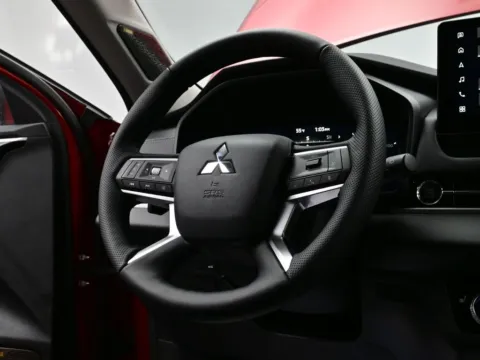 Another view of 2026 Mitsubishi Outlander SE for sale in Terre Haute, IN at Dorsett Mitsubishi
