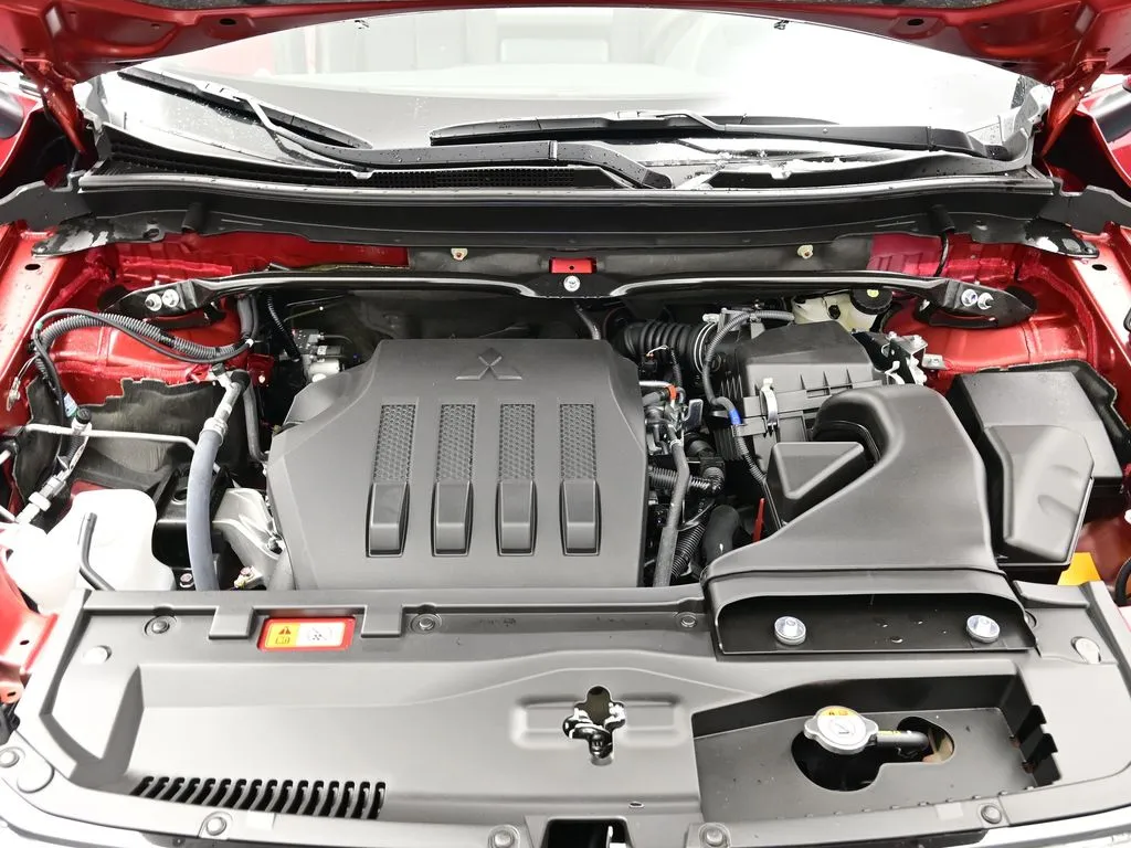 2026 Mitsubishi Eclipse Cross SEL - Photo 17