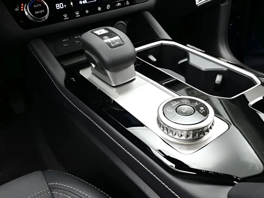 2026 Mitsubishi Outlander SE - Photo 7