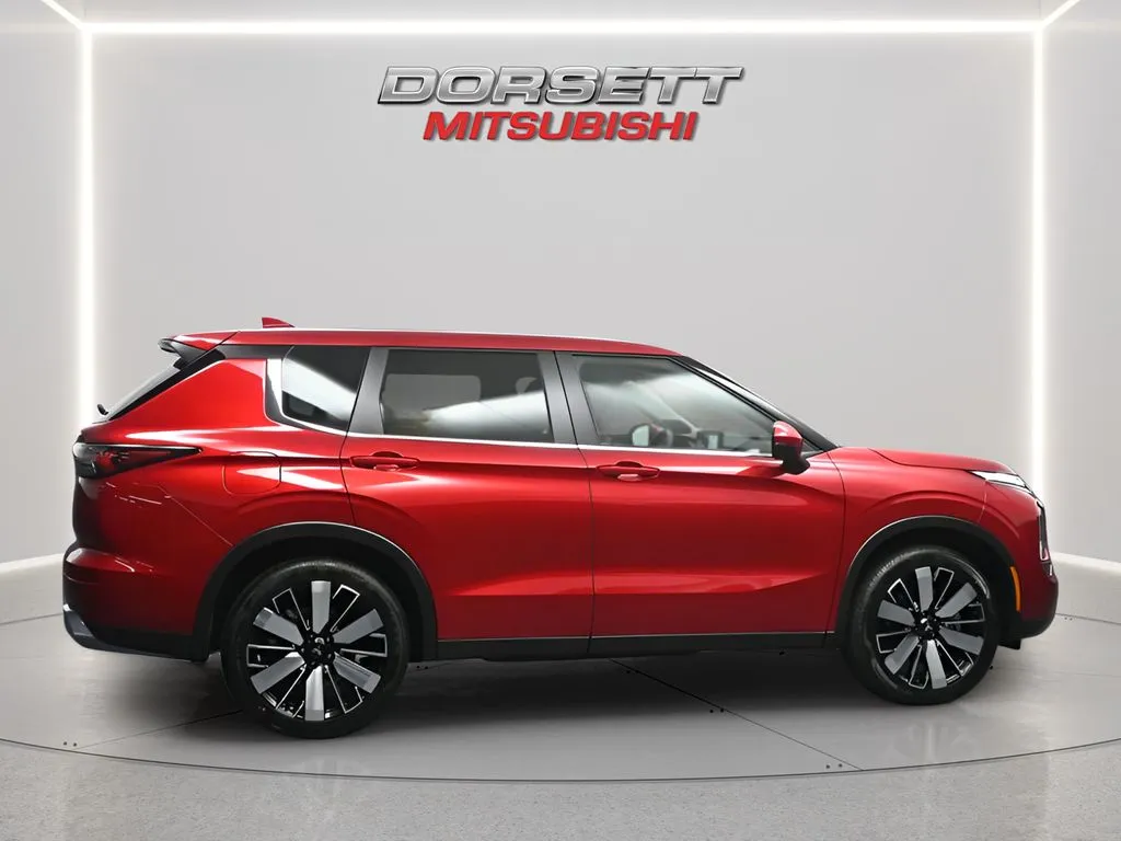 2026 Mitsubishi Outlander SE - Photo 20