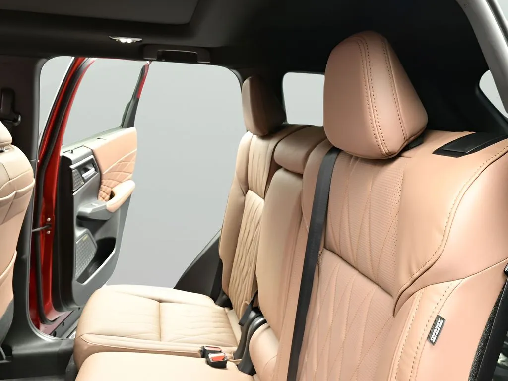 2026 Mitsubishi Outlander SEL - Photo 15