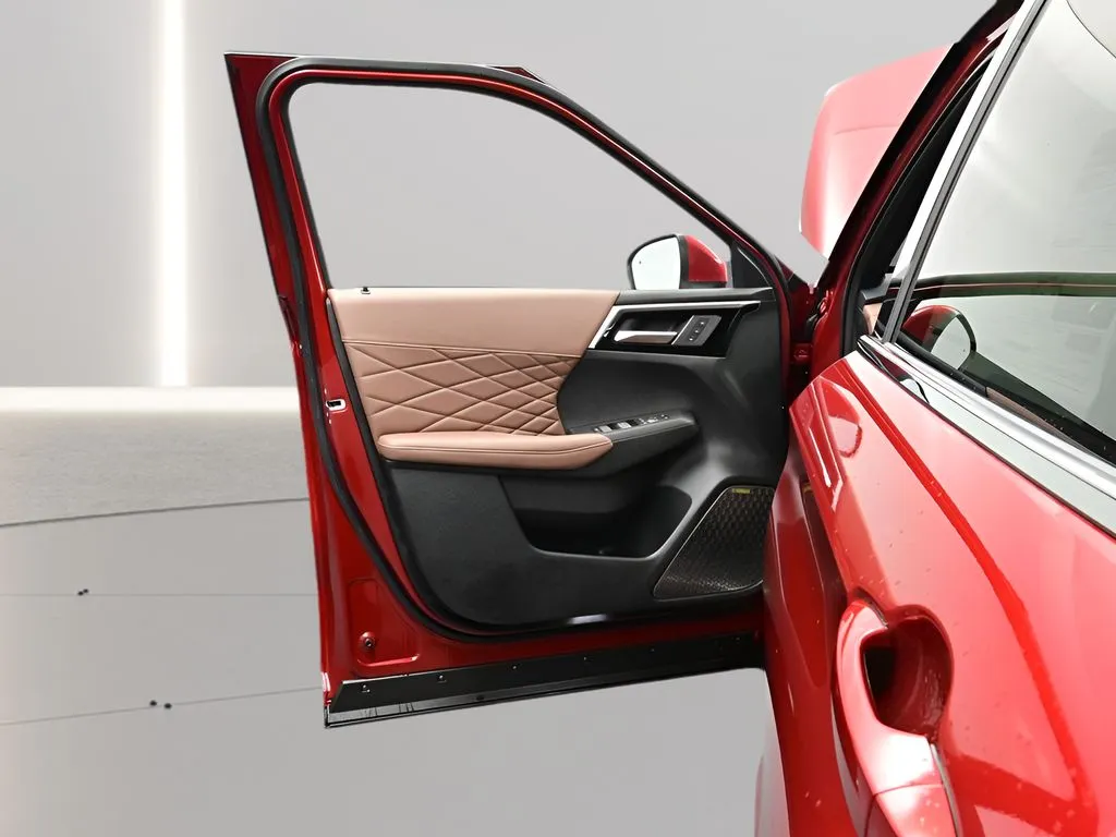 2026 Mitsubishi Outlander SEL - Photo 11