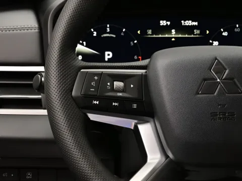 More photos of 2026 Mitsubishi Outlander SE at Dorsett Mitsubishi, IN