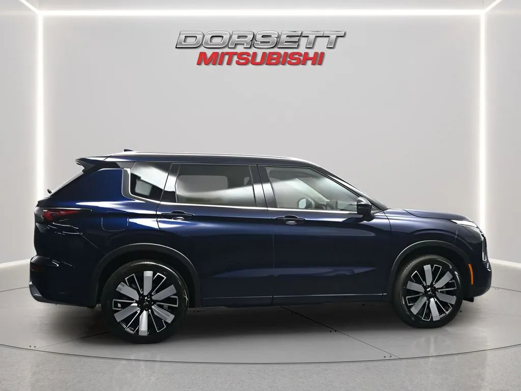 2026 Mitsubishi Outlander SEL - Photo 19