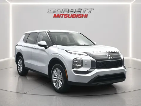 More photos of 2026 Mitsubishi Outlander ES at Dorsett Mitsubishi, IN