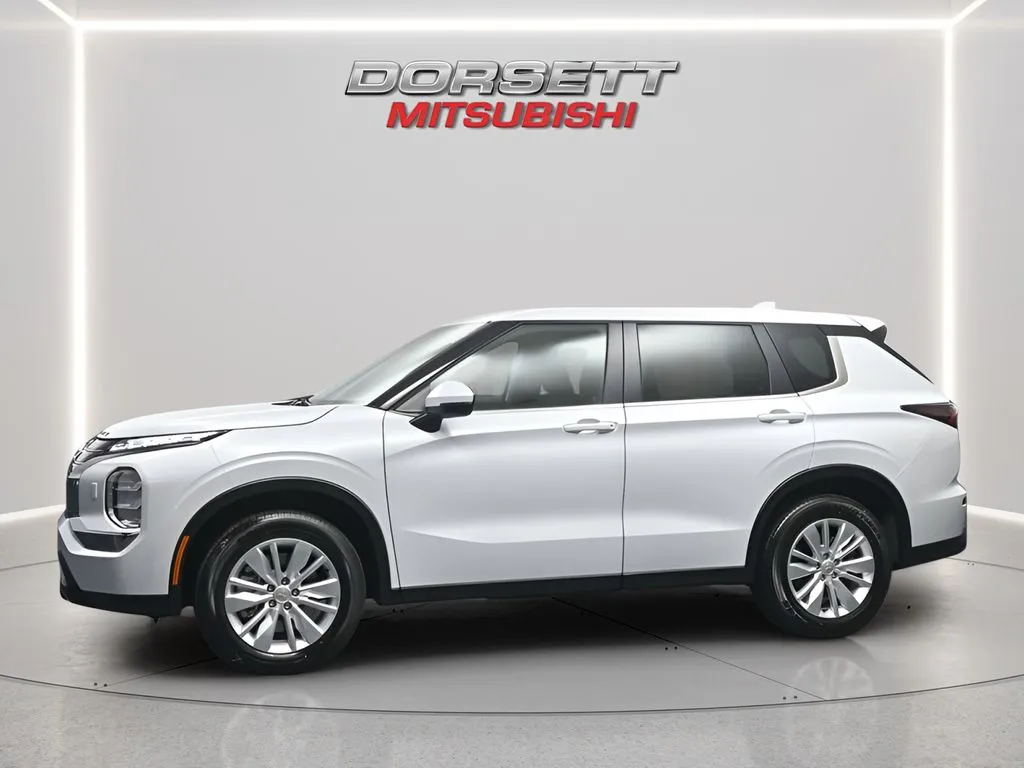2026 Mitsubishi Outlander ES - Photo 23