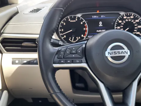 More photos of 2019 Nissan Altima 2.5 SV at Dorsett Mitsubishi, IN