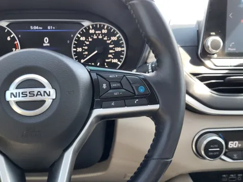 More photos of 2019 Nissan Altima 2.5 SV at Dorsett Mitsubishi, IN