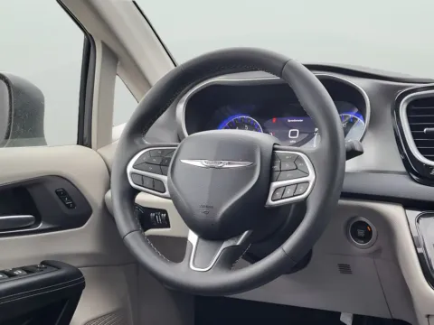 Another view of 2023 Chrysler Pacifica Touring L for sale in Terre Haute, IN at Dorsett Mitsubishi