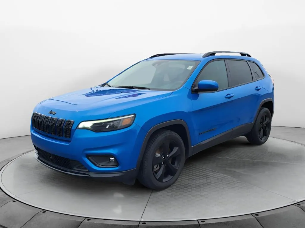 Blue 2021 Jeep Cherokee Altitude for sale in Terre Haute, IN