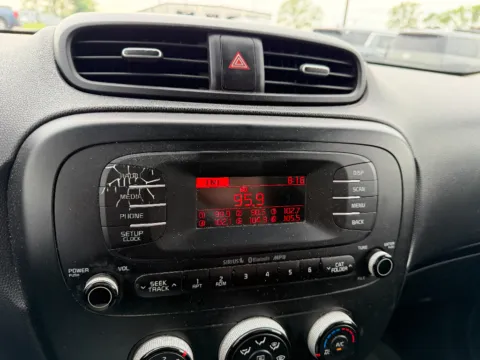 More photos of 2014 Kia Soul + at Dorsett Mitsubishi, IN