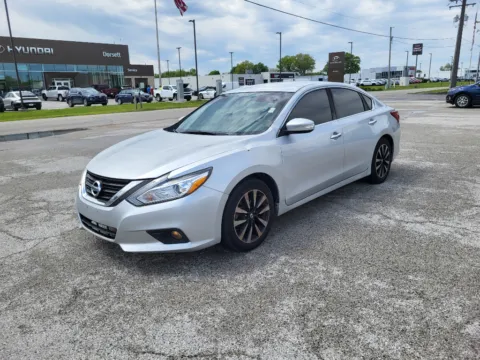 Silver 2018 Nissan Altima 2.5 SL for sale in Terre Haute, IN