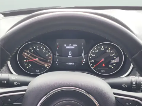 More photos of 2018 Jeep Compass Latitude at Dorsett Mitsubishi, IN