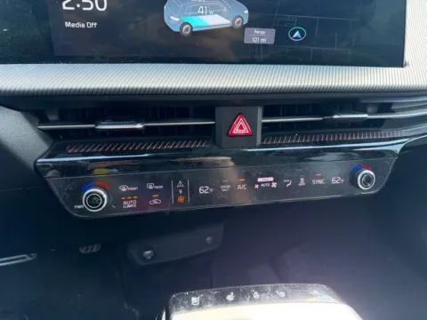 More photos of 2024 Kia EV6 GT-Line at Dorsett Mitsubishi, IN