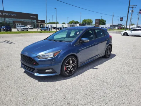 Blue 2018 Ford Focus ST for sale in Terre Haute, IN