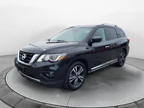 Black 2020 Nissan Pathfinder Platinum for sale in Terre Haute, IN