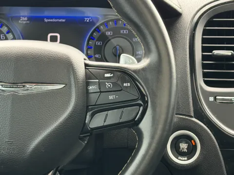 More photos of 2016 Chrysler 300S at Dorsett Mitsubishi, IN