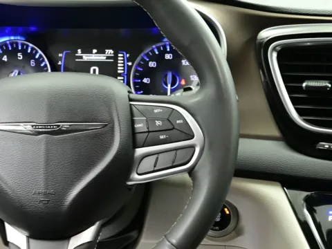 More photos of 2023 Chrysler Voyager LX at Dorsett Mitsubishi, IN