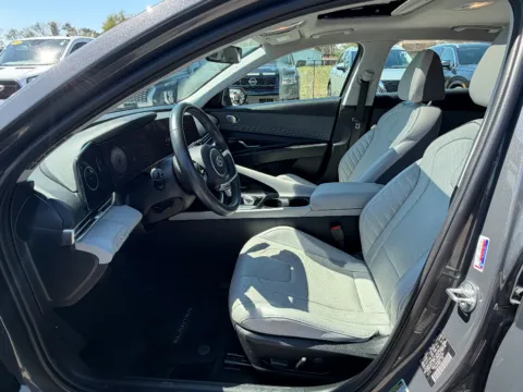 Photos of 2023 Hyundai Elantra Limited for sale in Terre Haute, IN at Dorsett Mitsubishi