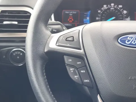 More photos of 2020 Ford Fusion SEL at Dorsett Mitsubishi, IN