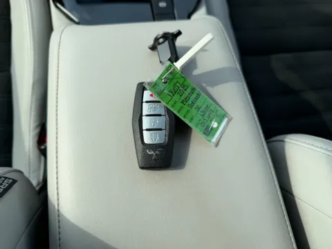 Photos of 2025 Mitsubishi Outlander SE for sale in Terre Haute, IN at Dorsett Mitsubishi
